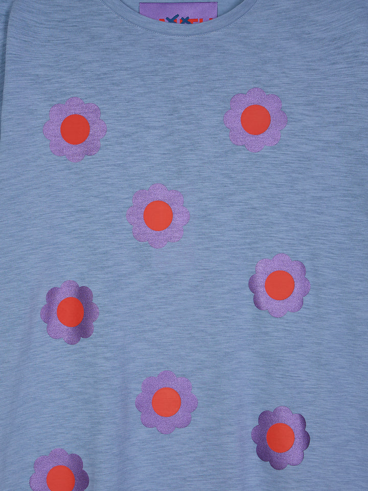 Loving Daisies T-Shirt