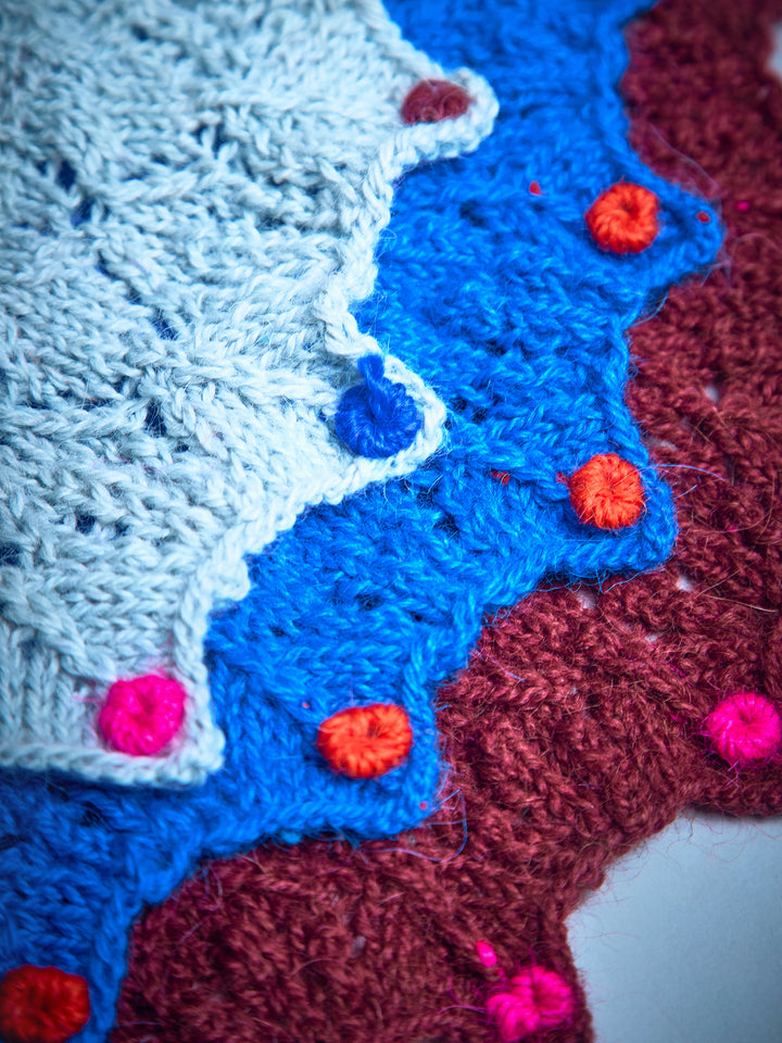 Carnavalito Confetti Collar