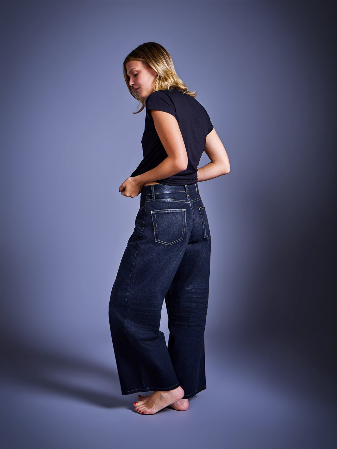 Mid-Rise Wide Leg Jeans